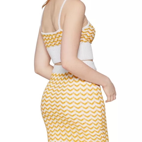 BCBGeneration Chevron-Knit Crop Top - Picture 5 of 12
